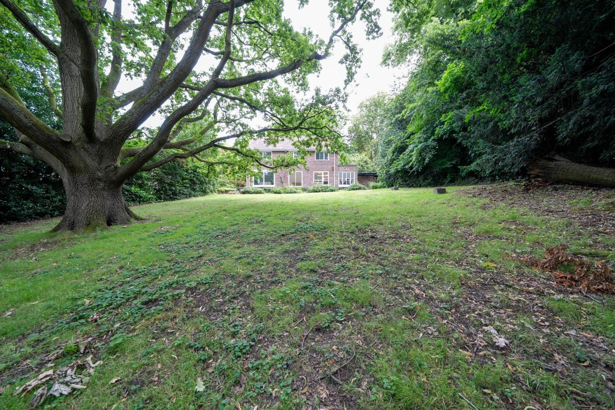 Вилла House On The Hill Harrow on the Hill Экстерьер фото